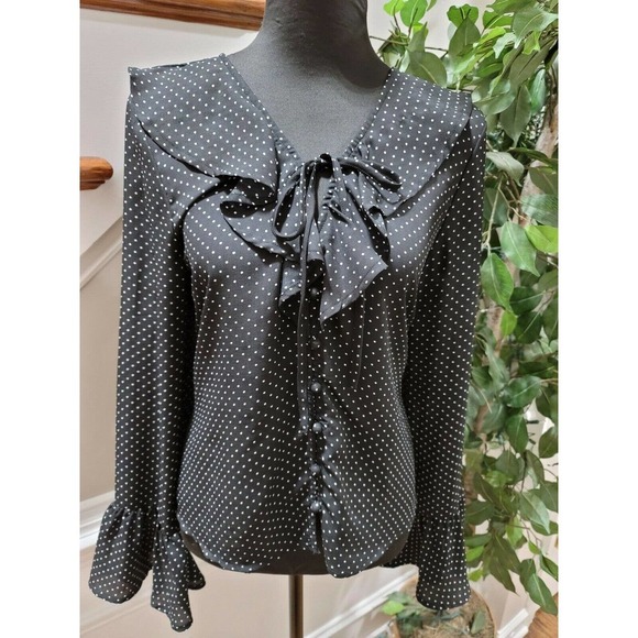 Fab'rik Women's Black 100% Polyester Long Sleeve V-Neck Blouse Size Large - Picture 2 of 15